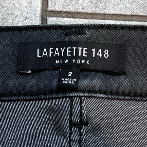 Lafayette 148 New York Grey Coated Pattern Straight Legs Jeans in Size 2 - Picture 3 of 8
